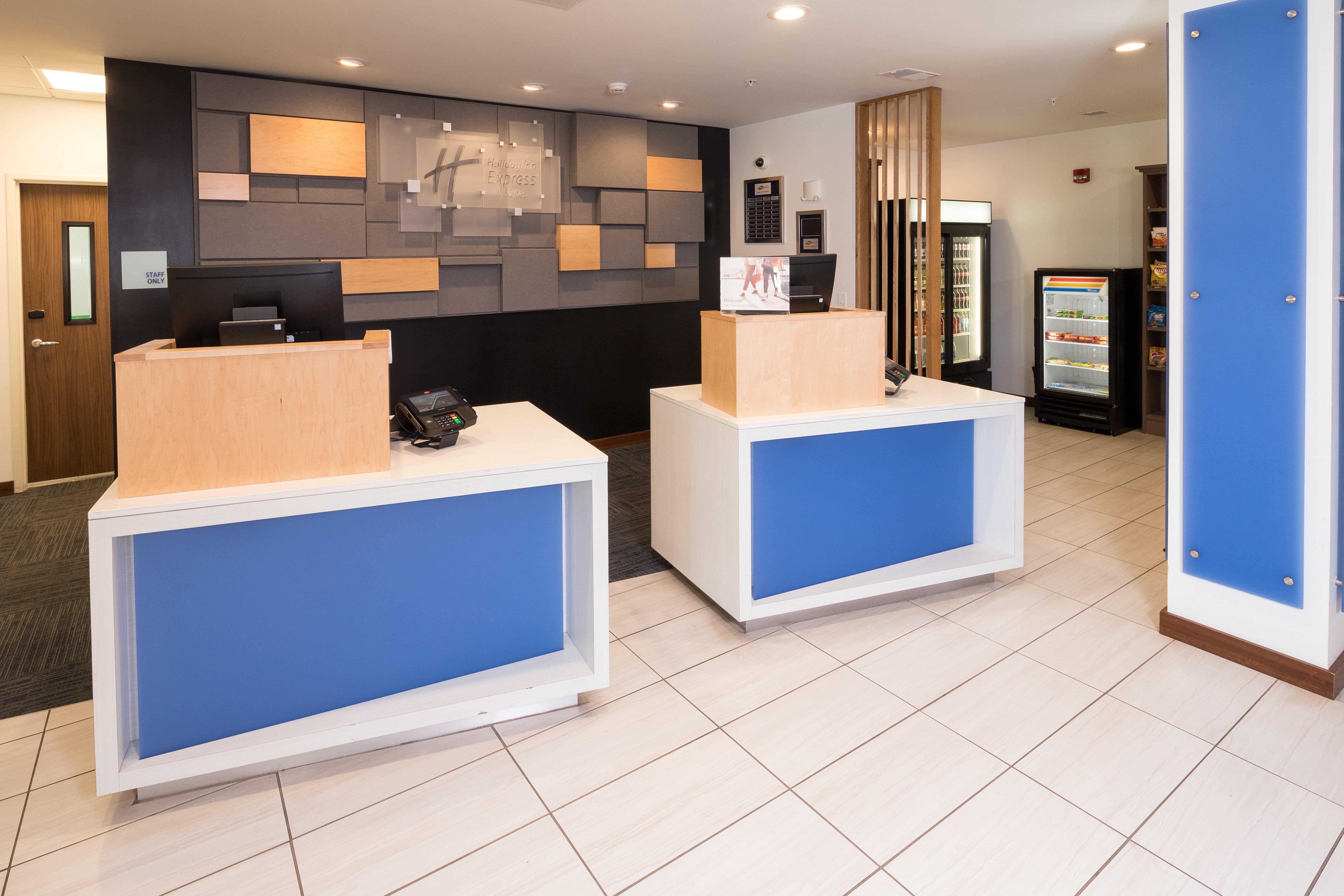 Holiday Inn Express & Suites - Portage By Ihg Екстер'єр фото