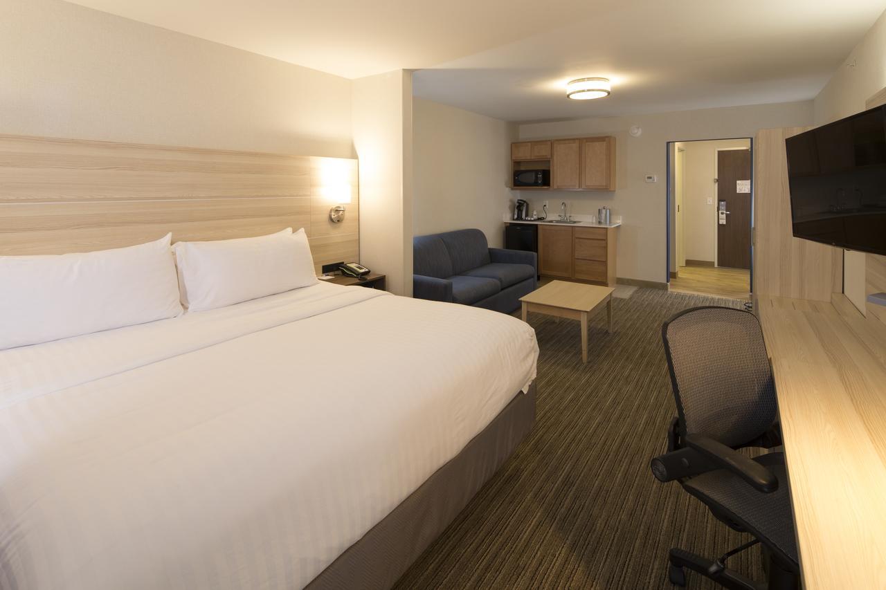 Holiday Inn Express & Suites - Portage By Ihg Екстер'єр фото