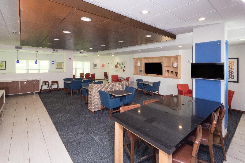 Holiday Inn Express & Suites - Portage By Ihg Екстер'єр фото